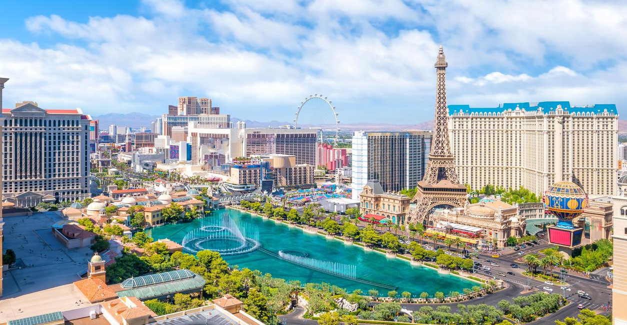 How to Spend a Holiday in Vegas?