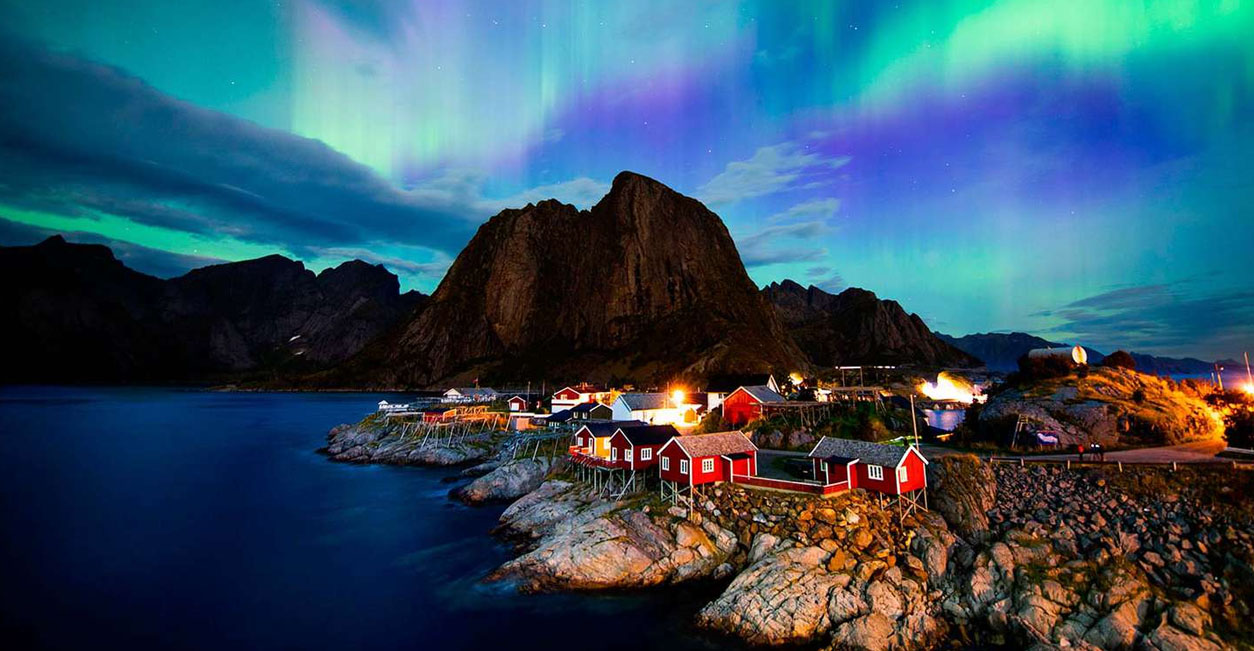 The Five Best Places to See the Northern Lights